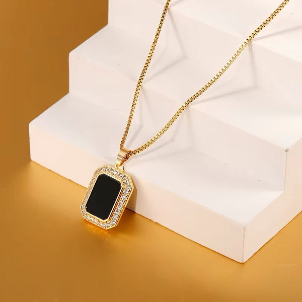 Pendant Beautiful Necklace